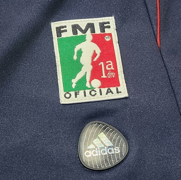 SOLD - CD Guadalajara 2011-12 away jersey Adidas - Picture 5 of 9